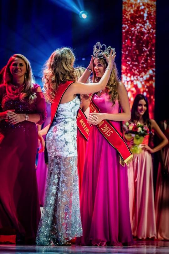 Gadis 19 tahun ini jadi yang tercantik di ajang Miss Belgia 2015