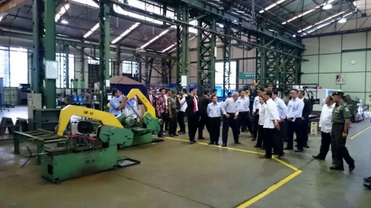 Tinjau produksi senjata, Jokowi kunjungi PT Pindad di Bandung