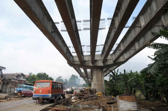 Proyek Jalan Tol Becakayu kembali digeber