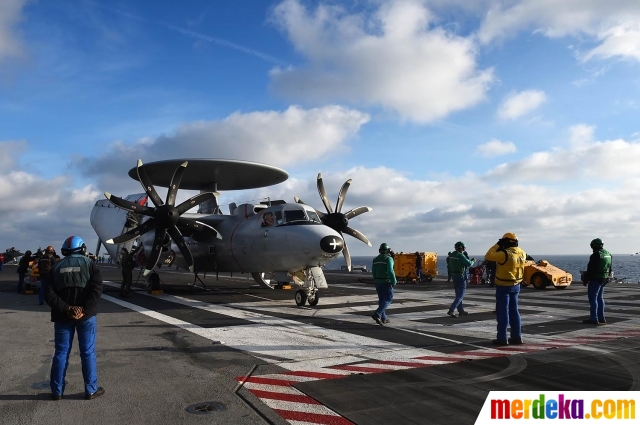 Foto : Mengintip deretan jet tempur canggih pembombardir 