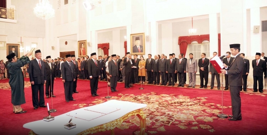 Jokowi lantik sembilan Wantimpres di Istana Negara