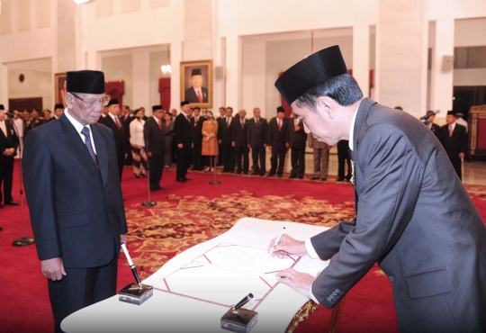Jokowi lantik sembilan Wantimpres di Istana Negara