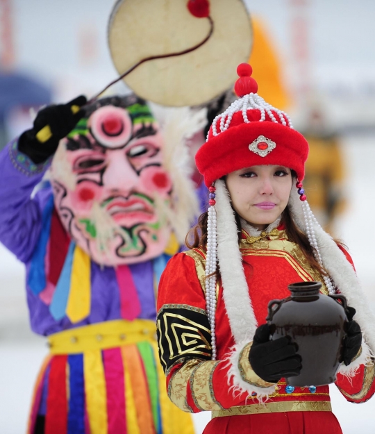 Wanita cantik Dinasti Liao ramaikan festival memancing di China