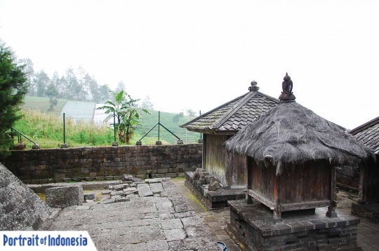 Menelusuri jejak Prabu Brawijaya V di Candi Cetho