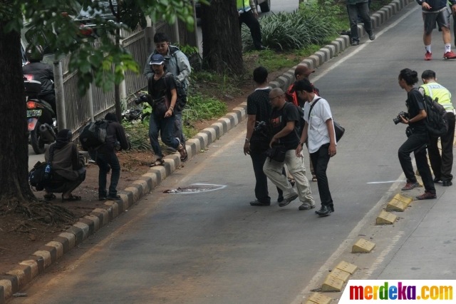 Foto : Olah TKP Outlander maut, Jalan Arteri Pondok Indah 