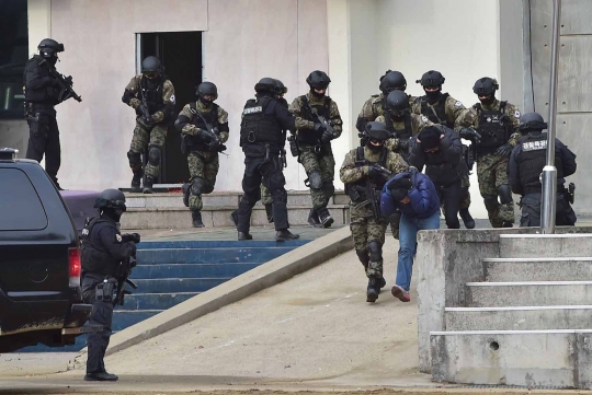 Aksi pasukan anti-teror Korea Selatan serbu markas teroris