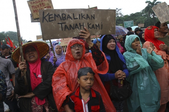 Tuntut penyelesaian sengketa tanah, warga Bogor geruduk Istana