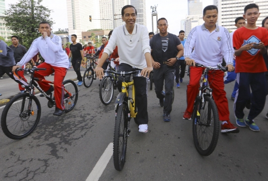 Jaga kebugaran, Jokowi awali Minggu pagi dengan bersepeda di CFD