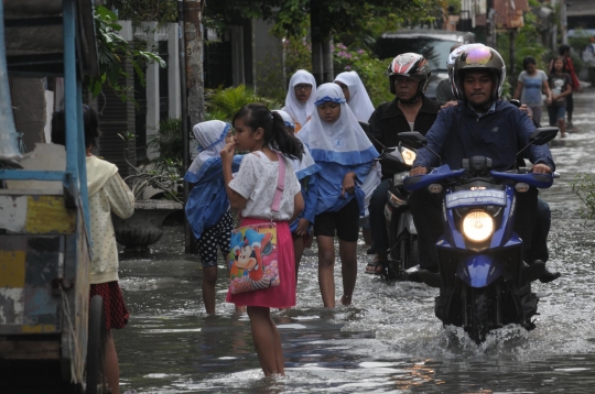 Drainase buruk, kawasan Pramuka sering dilanda banjir