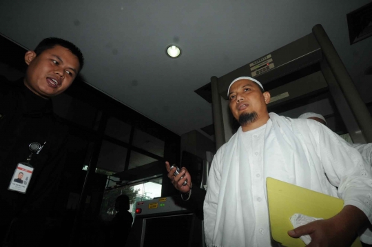 Ceramah dan doa Ustaz Arifin Ilham untuk KPK