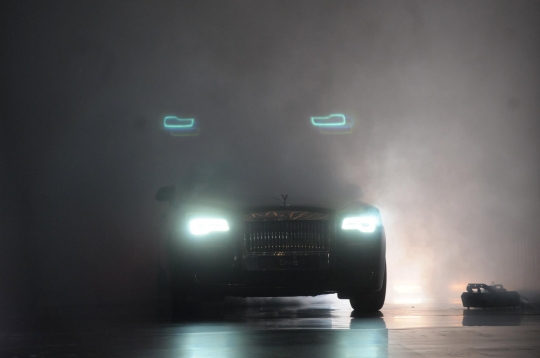 Mobil super mewah Rolls-Royce Ghost Series II mengaspal di Indonesia