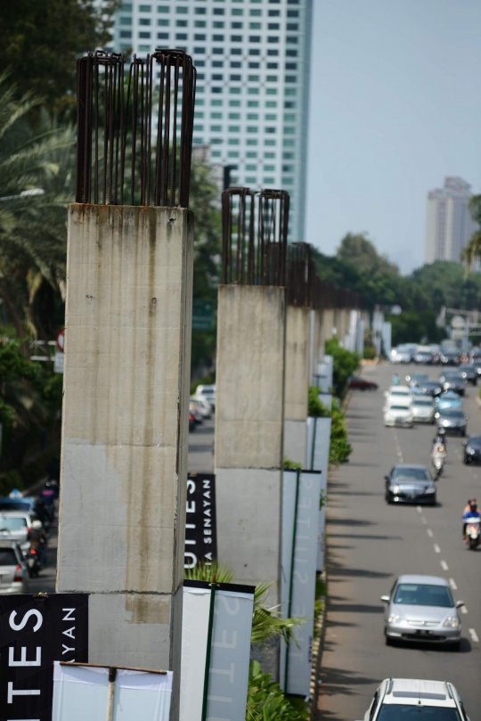 Rusak pemandangan Ibu Kota, tiang monorail segera dibongkar