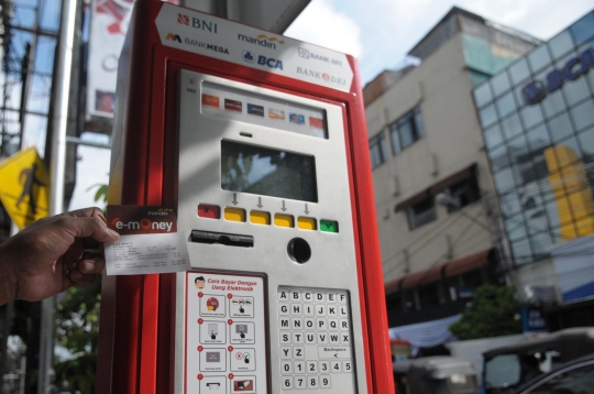 Parkir di Jalan Agus Salim kini bayar pakai e-money