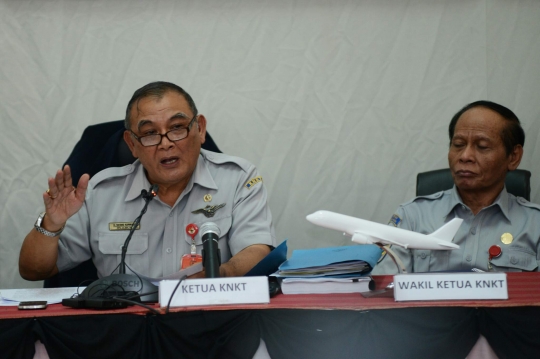 KNKT ilustrasikan kondisi AirAsia QZ8501 sebelum jatuh ke lautan