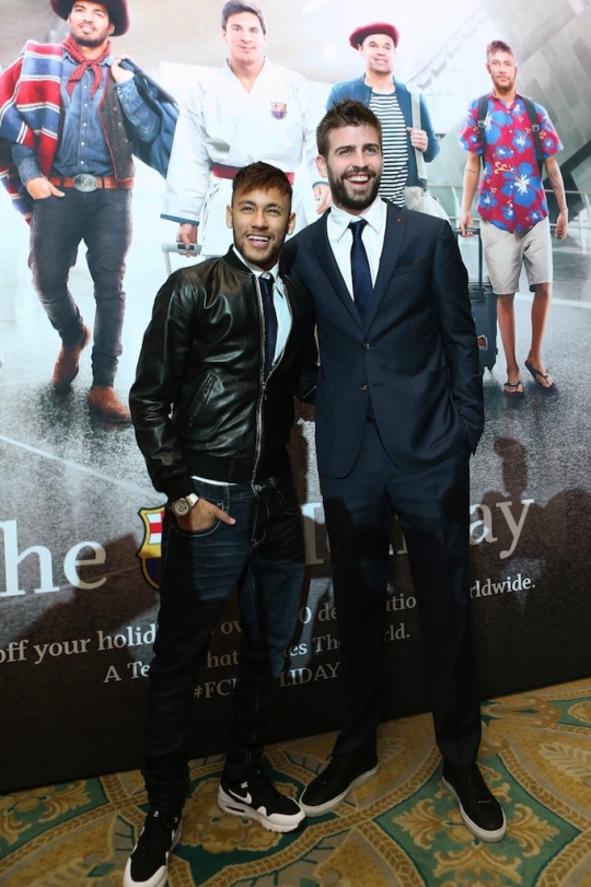 Gaya Neymar dan Pique hadiri acara Qatar Airways di Doha