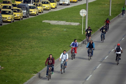 Kurangi polusi, Kolombia gelar car free day selama seminggu