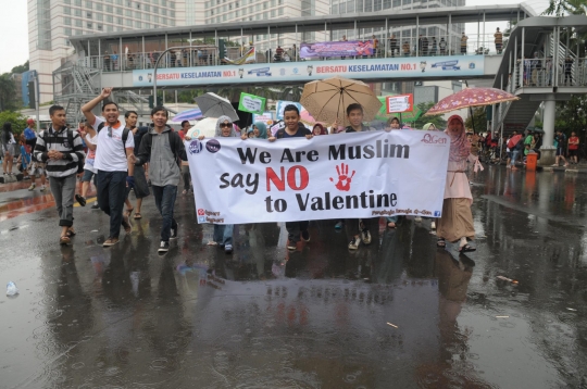 Massa QGen imbau masyarakat tidak rayakan Hari Valentine