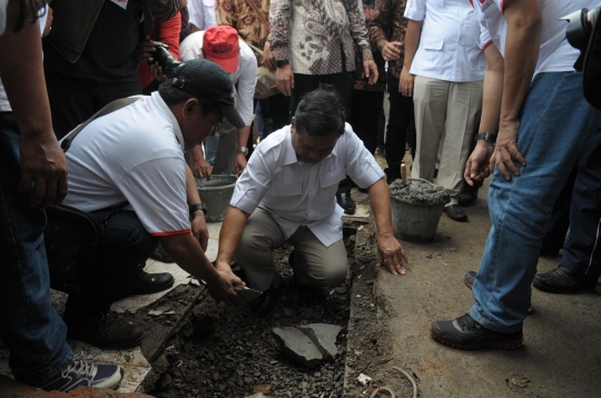 Prabowo letakkan batu pertama pembangunan kantor DPD Gerindra DKI