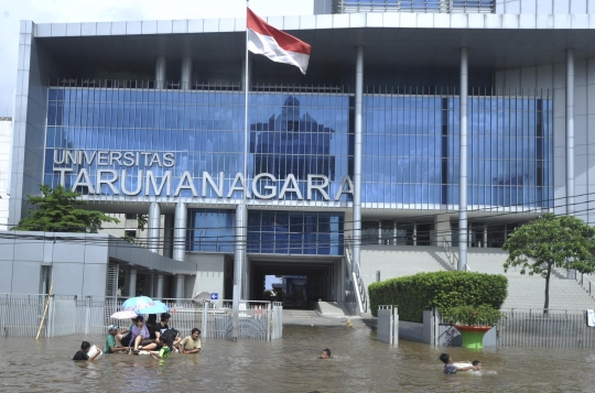 Kawasan Grogol menjadi yang terparah dilanda banjir