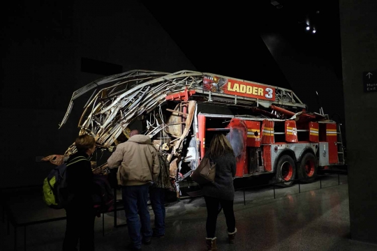 Mengenang kelamnya tragedi penyerangan Gedung WTC di Museum 9/11