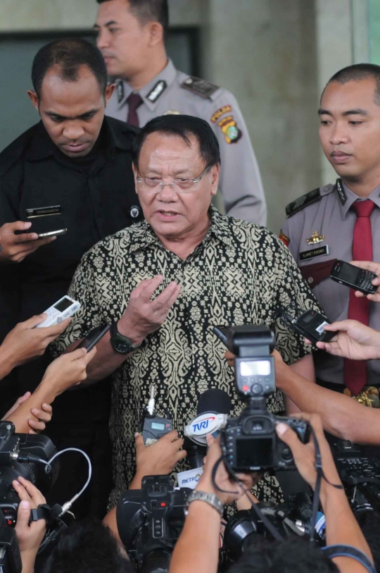 Eks Panglima TNI usai temui pimpinan KPK bahas teror