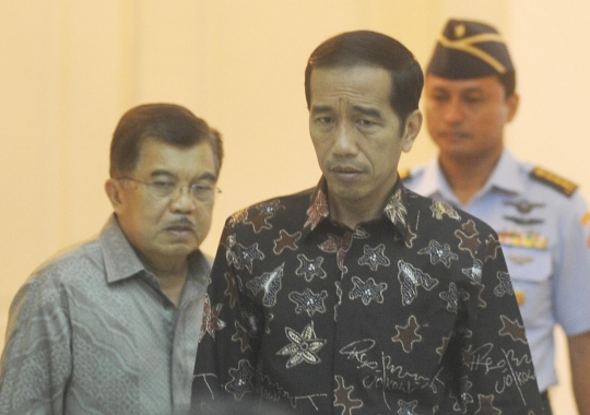 Jokowi ingin tabungan haji ditaruh di sektor produktif