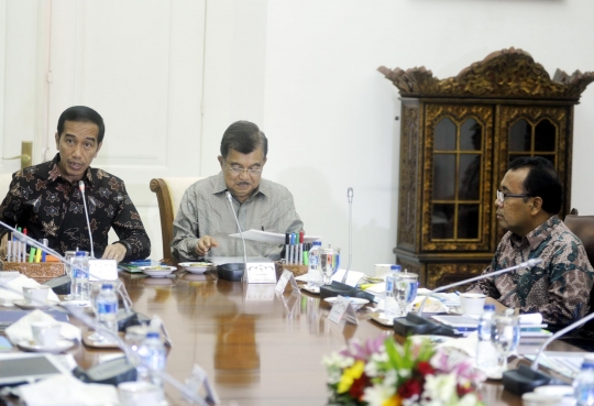 Jokowi ingin tabungan haji ditaruh di sektor produktif