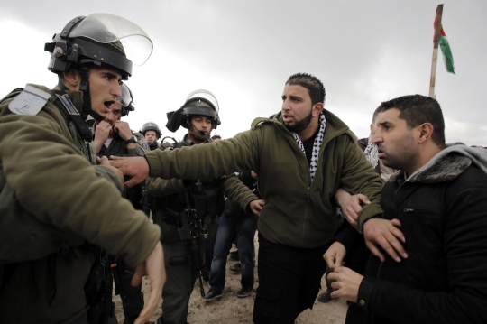 Pasukan zionis kembali anarkis rampas tanah Palestina di Tepi Barat