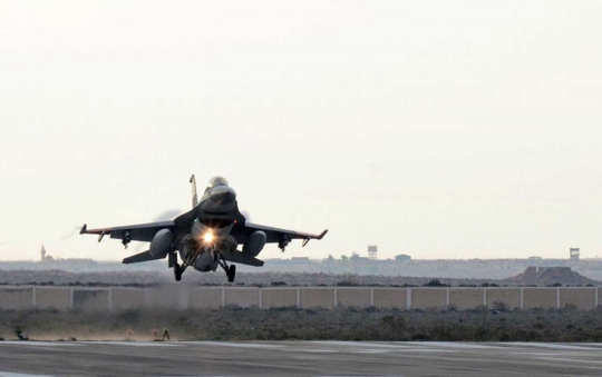 Deretan jet tempur Mesir dan UAE siap gempur markas ISIS