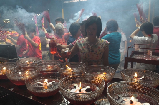 Melihat perayaan Imlek 2566 di vihara Petak Sembilan