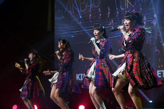 Serunya konser bersama AKB48 dan JKT48