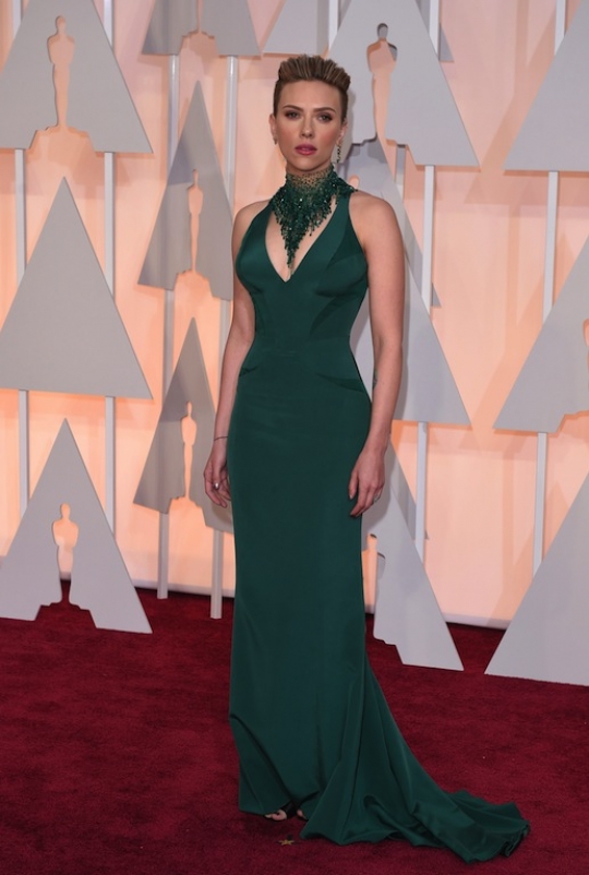 Parade gaun mewah para bintang cantik Hollywood di Oscar 2015