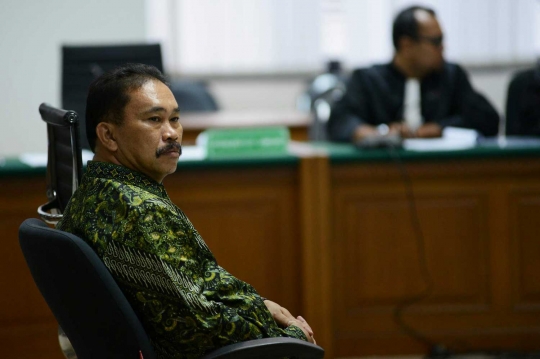 Bonaran jalani sidang perdana kasus suap Akil Mochtar di Tipikor