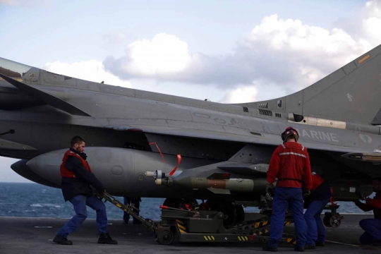 Deretan jet tempur canggih Prancis bantu AS serang ISIS