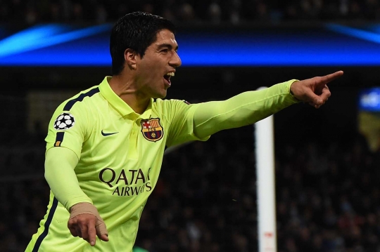 Luis Suarez permalukan Manchester City di Etihad