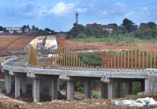 Menengok pembangunan jembatan penghubung Cinere-Pondok Cabe