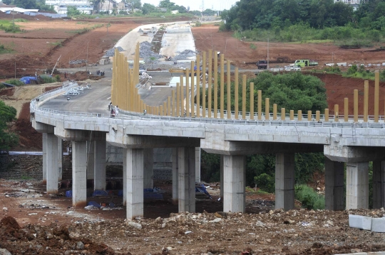 Menengok pembangunan jembatan penghubung Cinere-Pondok Cabe