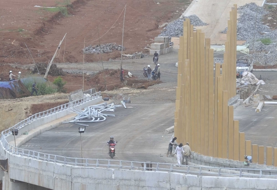 Menengok pembangunan jembatan penghubung Cinere-Pondok Cabe