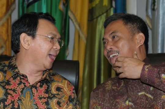 Akrabnya Ahok dan ketua DPRD DKI saat hadiri mediasi di Kemendagri