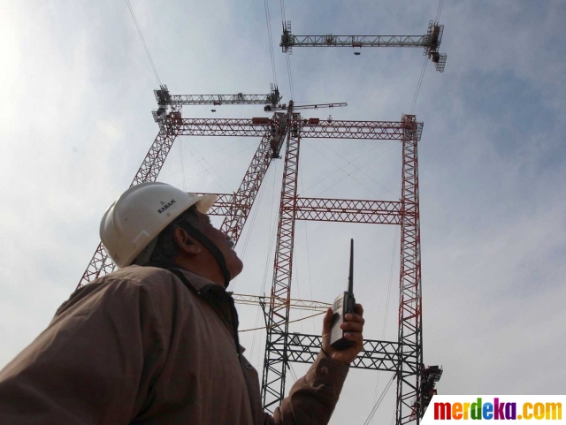 Foto : Mengintip Pembangunan Jembatan Kereta Api Tertinggi Sejagat Di ...