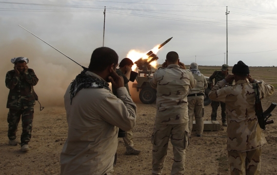 Pejuang Syiah dan militer Irak gempur markas ISIS di Tikrit