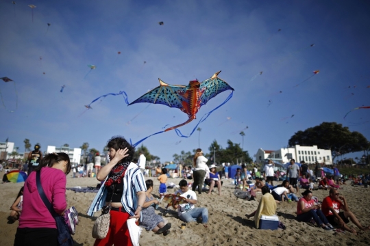 Uniknya festival layang-layang di California