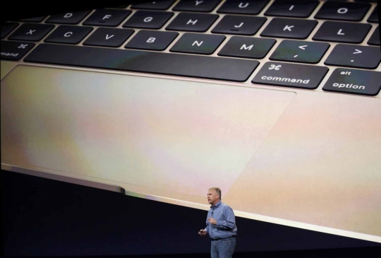 Ini wujud MacBook terbaru Apple, sangat tipis didesain tanpa kipas