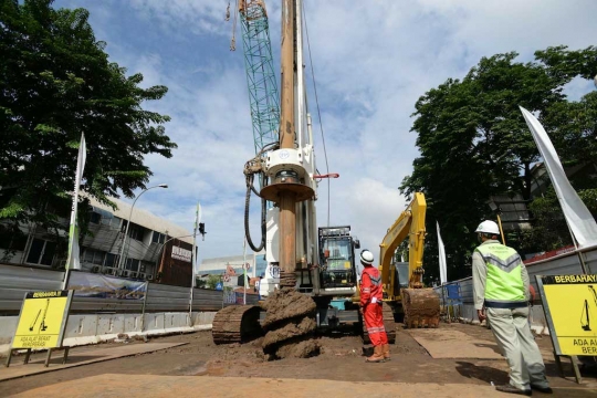 Resmikan jalan layang Transjakarta, Wagub Djarot ikut ngebor