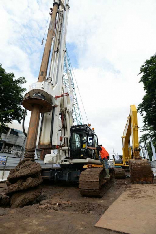 Resmikan jalan layang Transjakarta, Wagub Djarot ikut ngebor