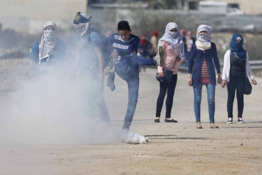 Aksi kekerasan polisi Israel hadapi demonstran wanita Palestina