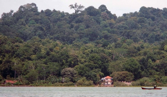 Mengintip suasana sekitar Pulau Nusakambangan jelang eksekusi mati