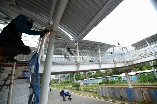 Pembangunan JPO Stasiun Palmerah ditargetkan rampung April 2015