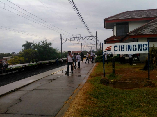 Minimnya fasilitas Stasiun Cibinong yang kembali dibuka bulan depan