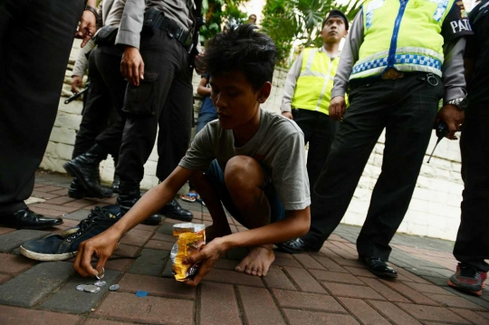 Belasan preman terjaring saat razia di Terminal Blok M